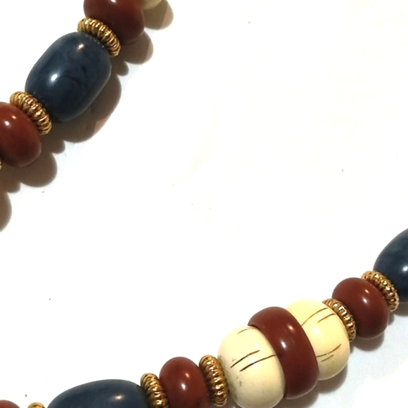 VINTAGE AVON 1985 INDIAN SUMMER NATURALS LUCITE SCREW CLASP 22" NECKLACE - Picture 5 of 9